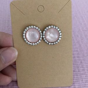 💛3 for $10💛 Large pink studs